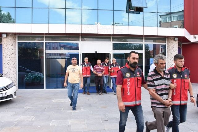 Minik kız pedagog eşliğinde cinayeti anlattı - Sayfa 3