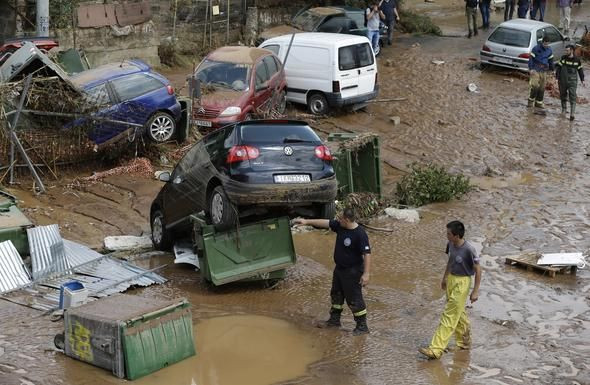 Yunanistan’ı önce yangın şimdi de sel vurdu - Sayfa 2