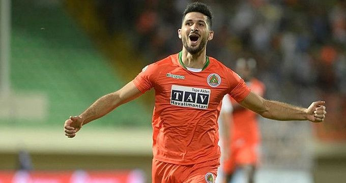 Medipol Başakşehir, Emre Akbaba transferinden vazgeçti - Sayfa 6