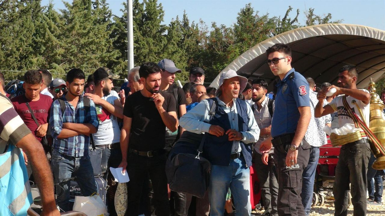 27 bini aşkın Suriyeli bayram için ülkesine gitti - Sayfa 7