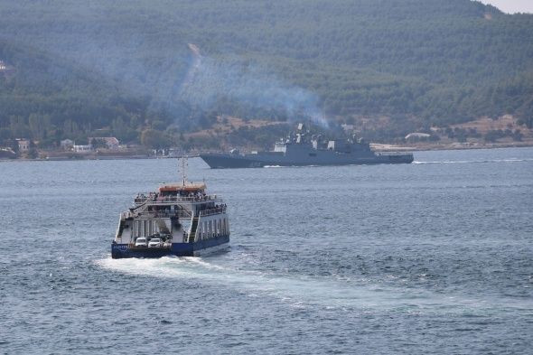 Rus savaş gemileri peş peşe Türkiye'ye geldi! - Sayfa 2