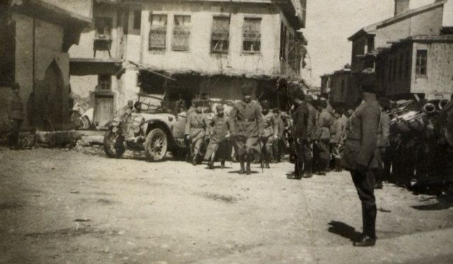 Atatürk ve Büyük Taarruz'un az bilinen fotoğrafları - Sayfa 12