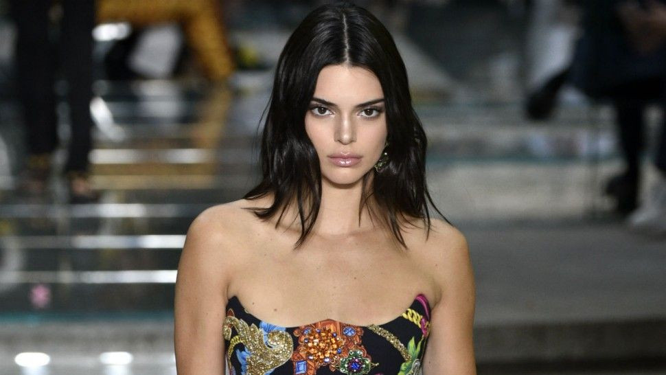 Kendall Jenner'ın çıplak fotoğrafları internete sızdırıldı! - Sayfa 6