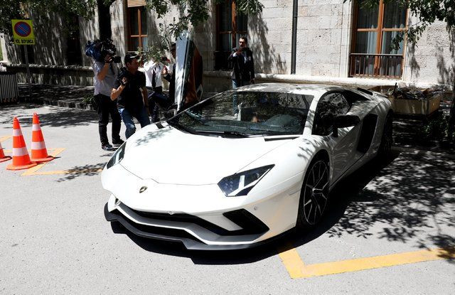 Milletvekilinden satılık Lamborghini - Sayfa 15