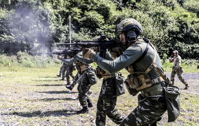 SAT komandoları eğitimlerini aralıksız sürdürüyor - Sayfa 2