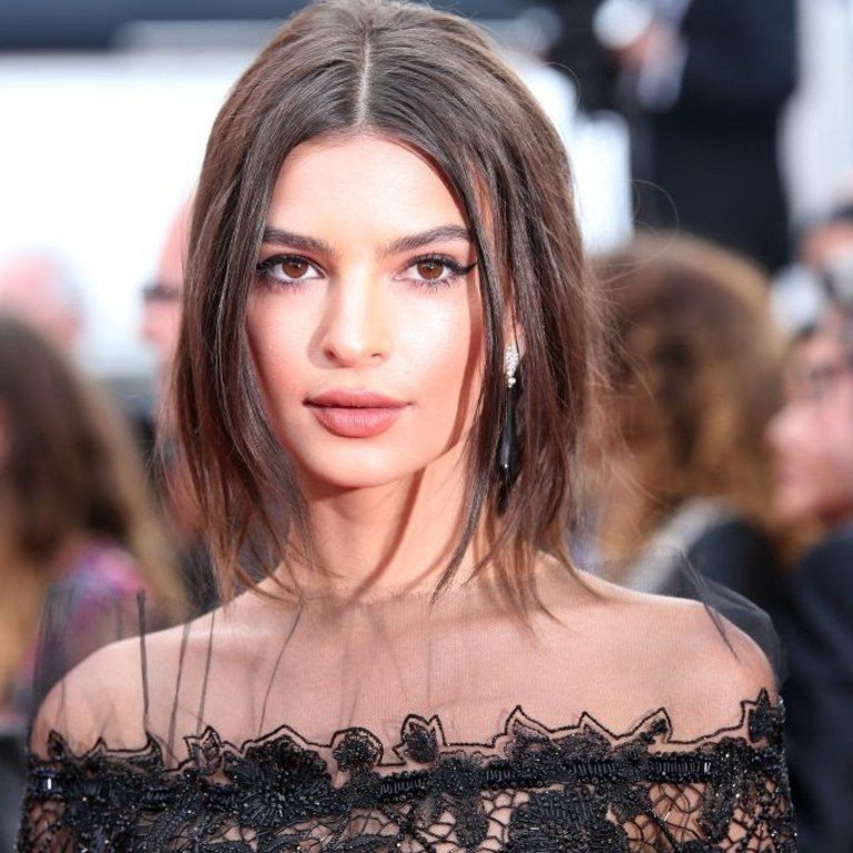 Çılgın model Emily Ratajkowski yerinde durmuyor sosyal medyayı fethetti - Sayfa 22