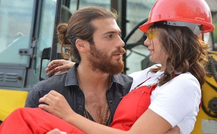 Demet Özdemir  ve Can Yaman aşk mı yaşıyor? - Sayfa 6