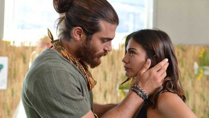 Demet Özdemir  ve Can Yaman aşk mı yaşıyor? - Sayfa 4