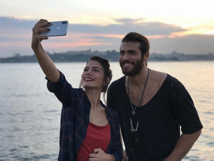 Demet Özdemir  ve Can Yaman aşk mı yaşıyor? - Sayfa 3