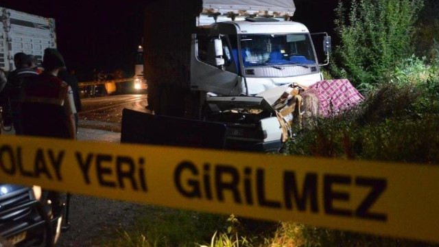 Göçmenleri taşıyan kamyon olayıyla ilgili 5 kişi gözaltına alındı