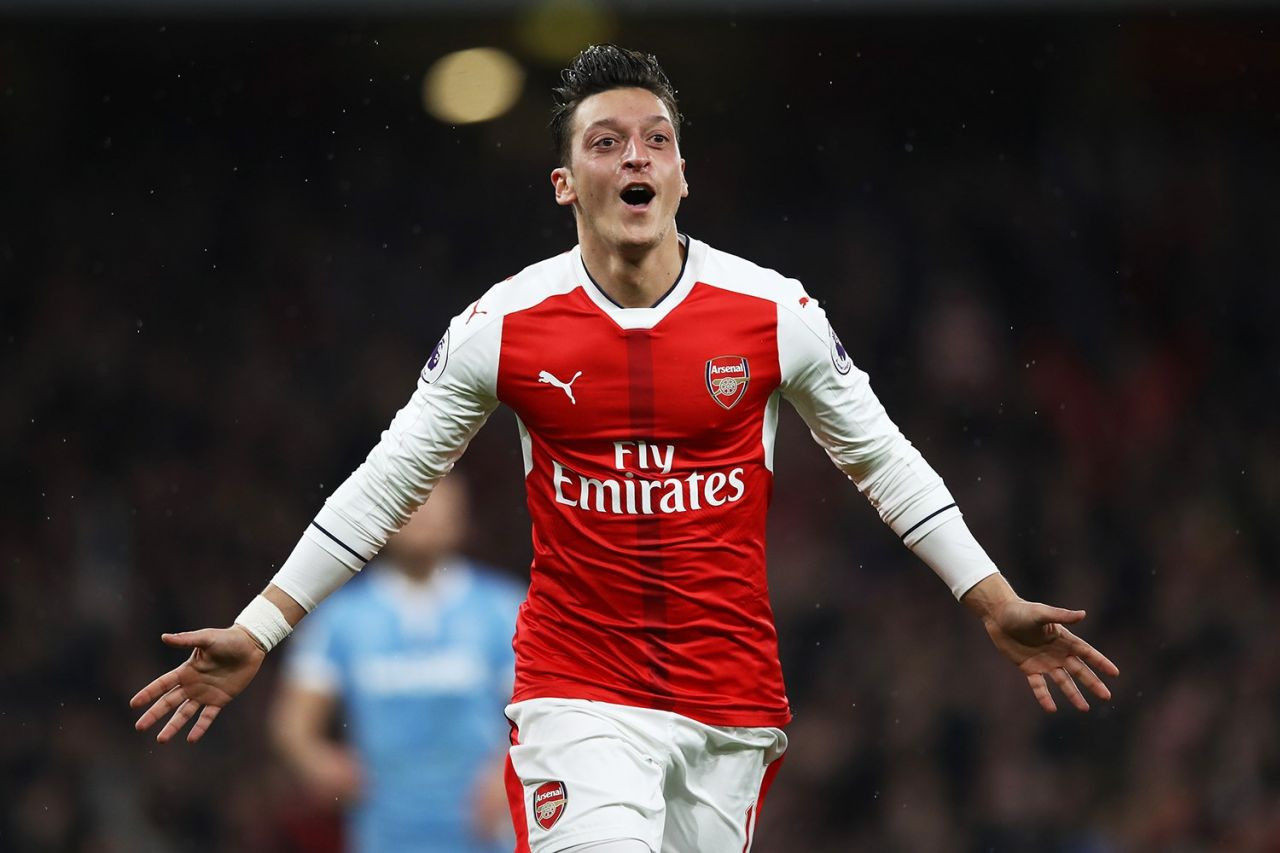 Arsenal taraftarından Özil kampanyası - Sayfa 1