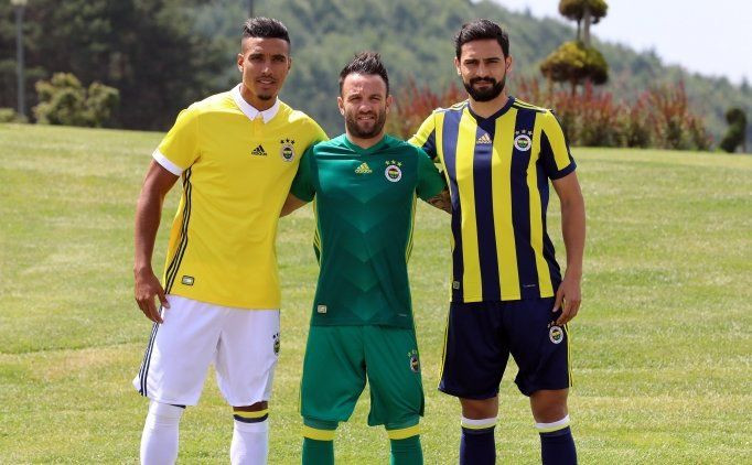 Fenerbahçe’de 3 isimle yollar ayrılıyor - Sayfa 6