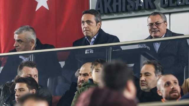 Ali Koç’tan futbolculara görülmemiş ceza