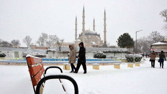 Edirne'de okullar 19 Aralık Çarşamba ve 20 Aralık Perşembe günü tatil mi 2018?