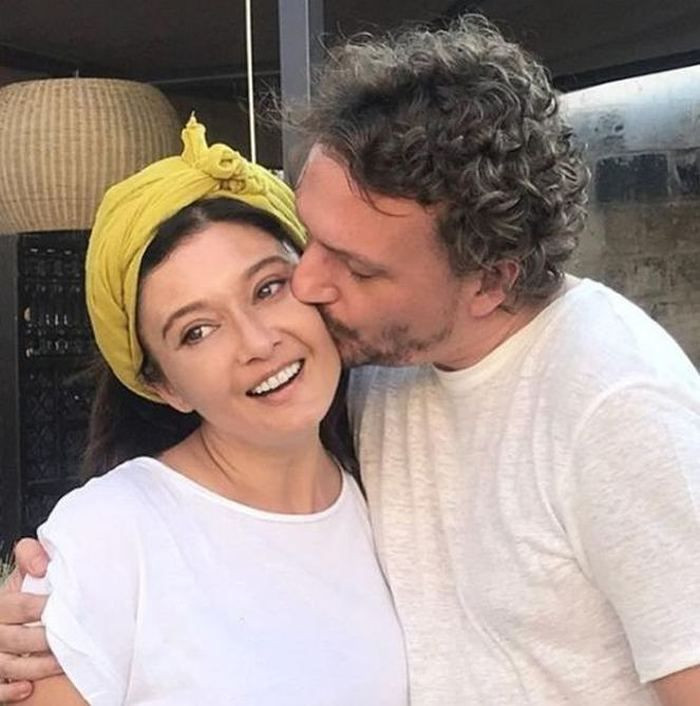 Nurgül Yeşilçay yapımcı sevgilisi ile evleniyor - Sayfa 1