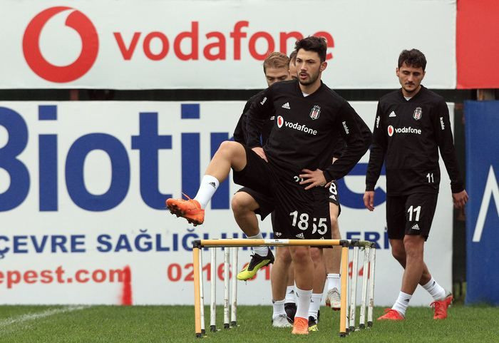 Beşiktaş’ta Tolgay Arslan kararı - Sayfa 14