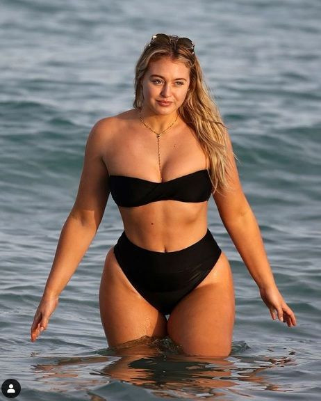 Büyük beden model Iskra Lawrence Miami'yi salladı - Sayfa 44