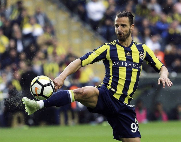 Fenerbahçe’de Soldado ile yollar ayrılıyor - Sayfa 1