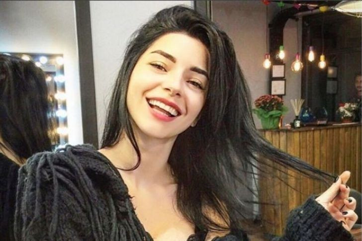 Merve Boluğur, Bağdat Caddesi’nde objektiflere takıldı - Sayfa 8