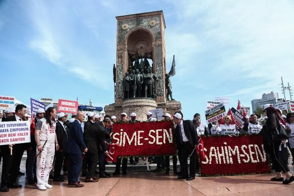 Fotoğraflarla Türkiye’de 1 Mayıs! - Sayfa 33