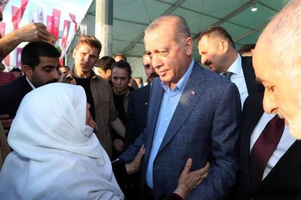 Cumhurbaşkanı Erdoğan iftar yapmak için Taksim'e geldi - Sayfa 3