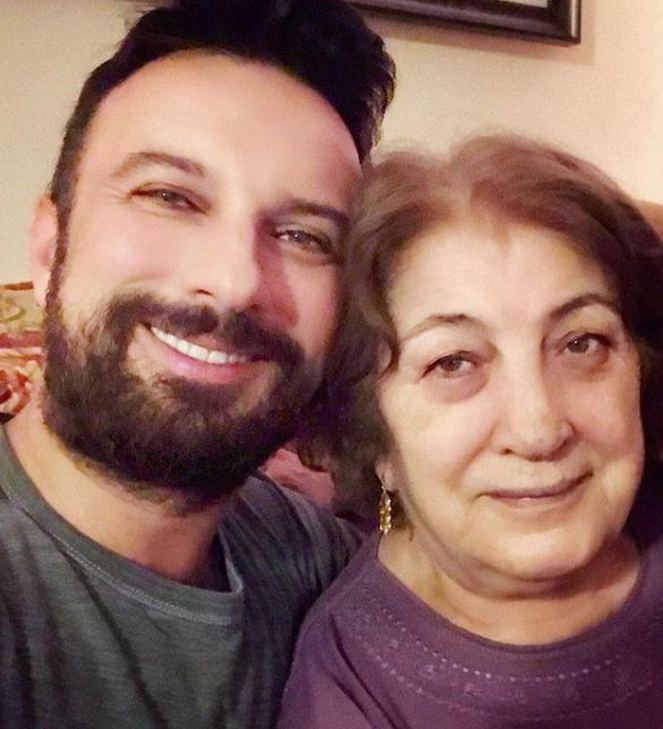 Tarkan kızı Liya’nın fotoğrafını ilk kez paylaştı - Sayfa 1