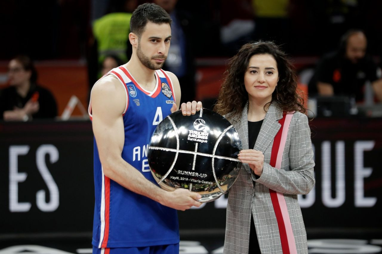 Şampiyonluk olmadı; Anadolu Efes, Avrupa ikincisi! - Sayfa 7