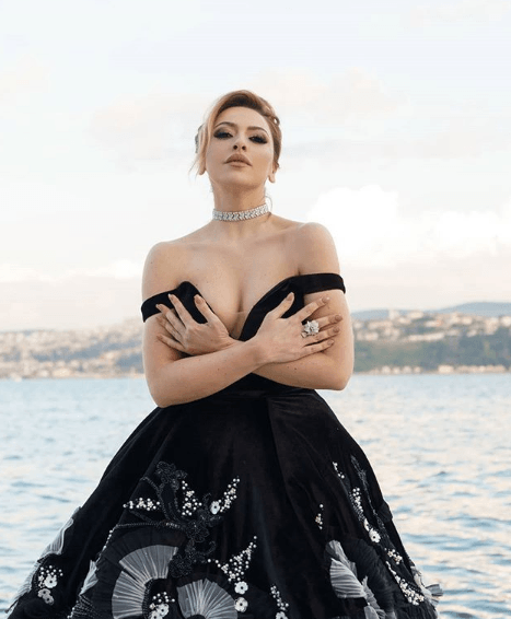 Hadise: Kendimi makyajsız çok seviyorum - Sayfa 7