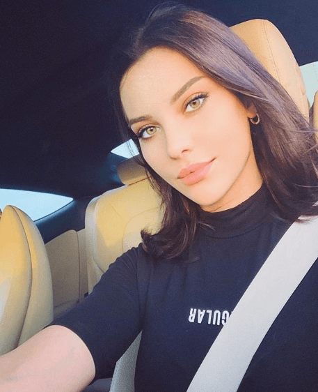 Tuvana Türkay İle Alper Potuk Havalimanını Birbirine Kattı - Sayfa 2