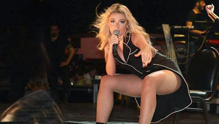 Hadise'nin küvet pozu olay oldu! - Sayfa 1