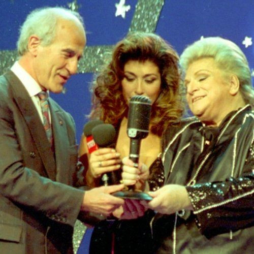 Zeki Müren'in vefatının ardından 23 yıl geçti - Sayfa 20