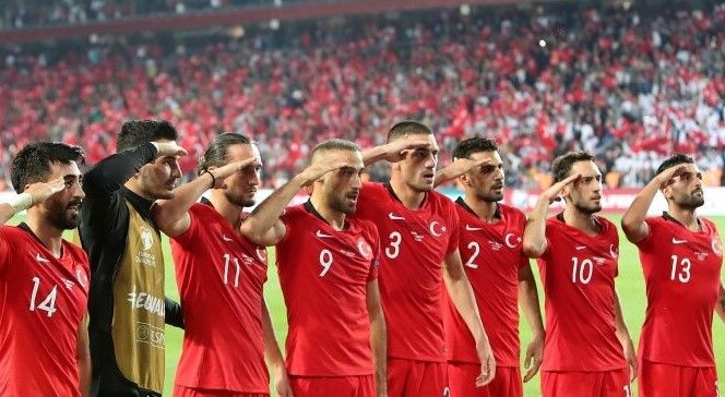 UEFA soruşturma başlattı - Sayfa 7