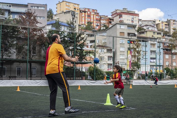 5 yaşındaki Arat, karın kaslarıyla fenomen oldu - Sayfa 12