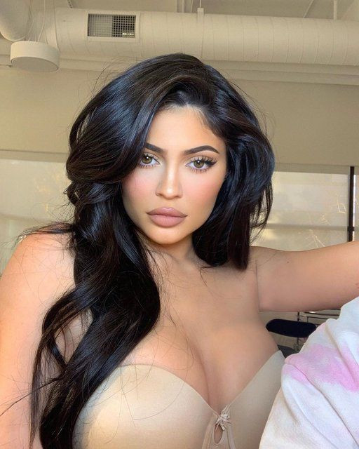 Kylie Jenner'dan 2019'a veda pozları - Sayfa 10