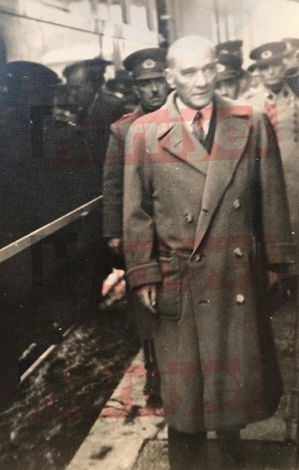 Atatürk’ün bilinmeyen fotoğrafları ortaya çıktı - Sayfa 3
