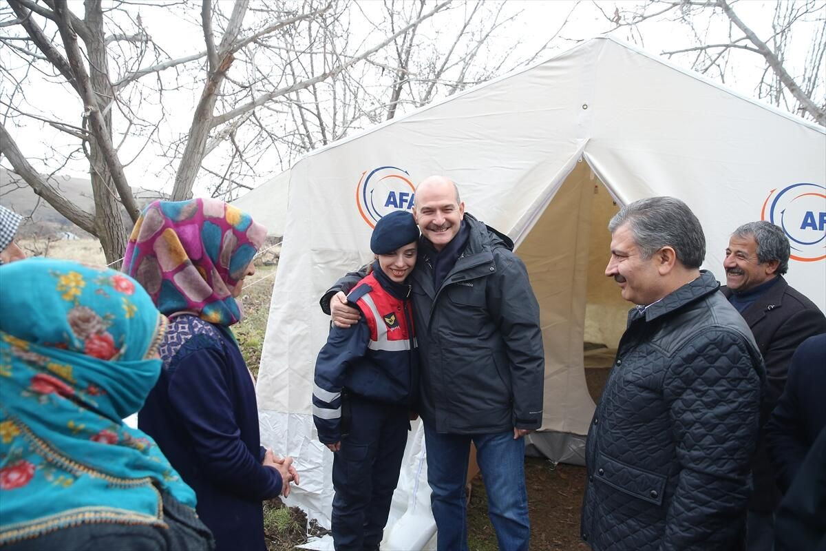 Bakan Soylu ve Koca'dan yardım - Sayfa 5