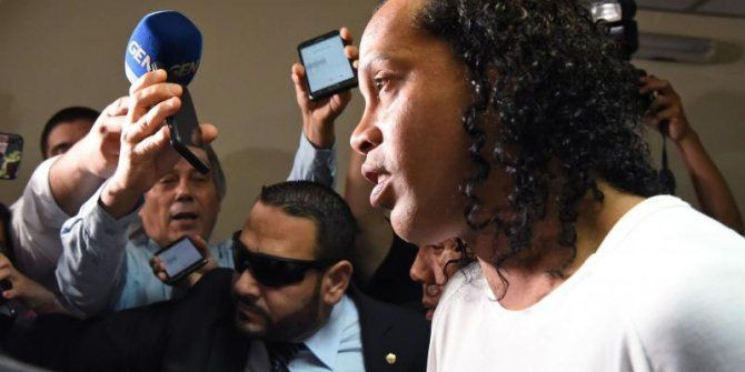 Ronaldinho neden tutuklandı? - Sayfa 5