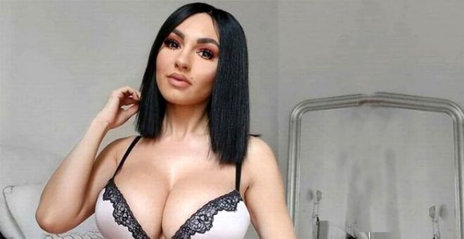 'Benimle izolasyonda kalmak ister misiniz?' diyen playboy model, takipçilerini tuzağa düşürdü - Sayfa 1