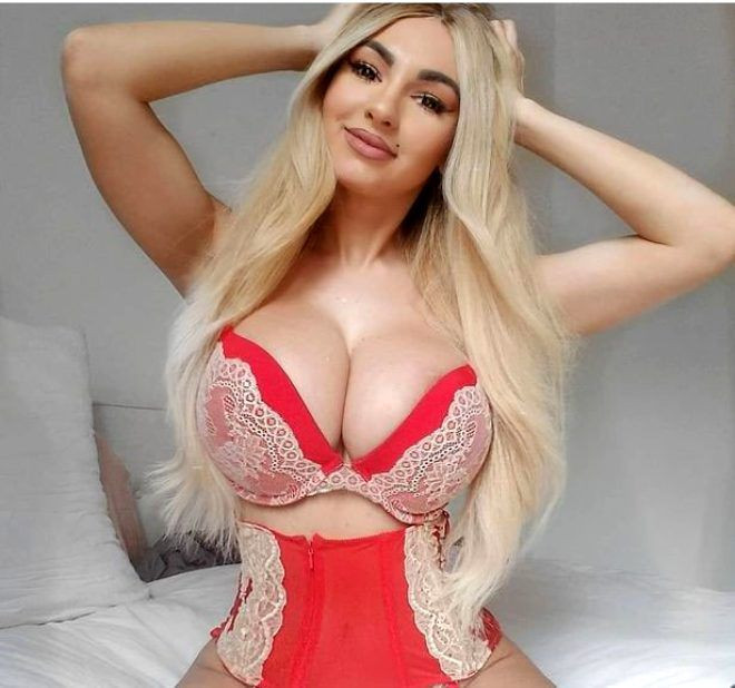 'Benimle izolasyonda kalmak ister misiniz?' diyen playboy model, takipçilerini tuzağa düşürdü - Sayfa 7