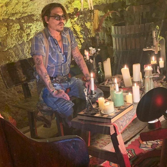 Johnny Depp Instagram'a katıldı - Sayfa 4