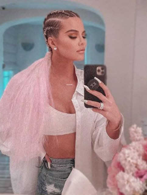 Khloe Kardashian ihtiyaç sahiplerinin market alışverişlerini ödedi - Sayfa 5