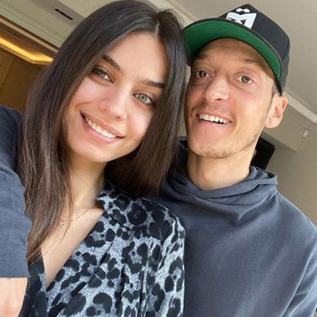 Mesut Özil eşinin doğum gününü kutladı - Sayfa 6