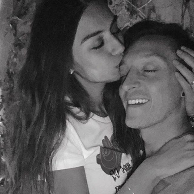 Mesut Özil eşinin doğum gününü kutladı - Sayfa 9