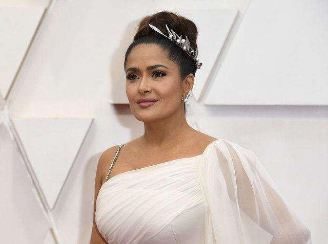 Salma Hayek: Onları uyurken izlemeyi seviyorum - Sayfa 5