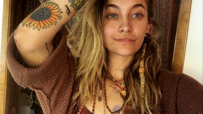 Ünlü model Paris Jackson, cinsel organı olmayan biriyle aşk yaşadığını itiraf etti - Sayfa 1