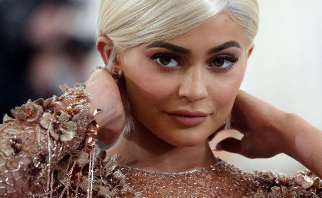 Kylie Jenner danışmanlık şirketiyle davalık oldu - Sayfa 6