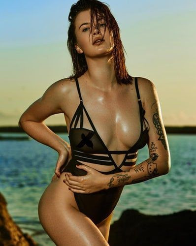 Ireland Baldwin'in plaj keyfi - Sayfa 11