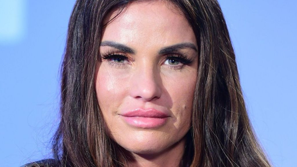 Katie Price tatilde kaza geçirdi - Sayfa 10