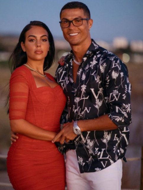 Cristiano Ronaldo ve Georgina Rodriguez nişanlandı mı? - Sayfa 5