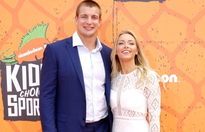 Ponpon kız Camille Kostek de New England Patriots'tan ayrıldı - Sayfa 1